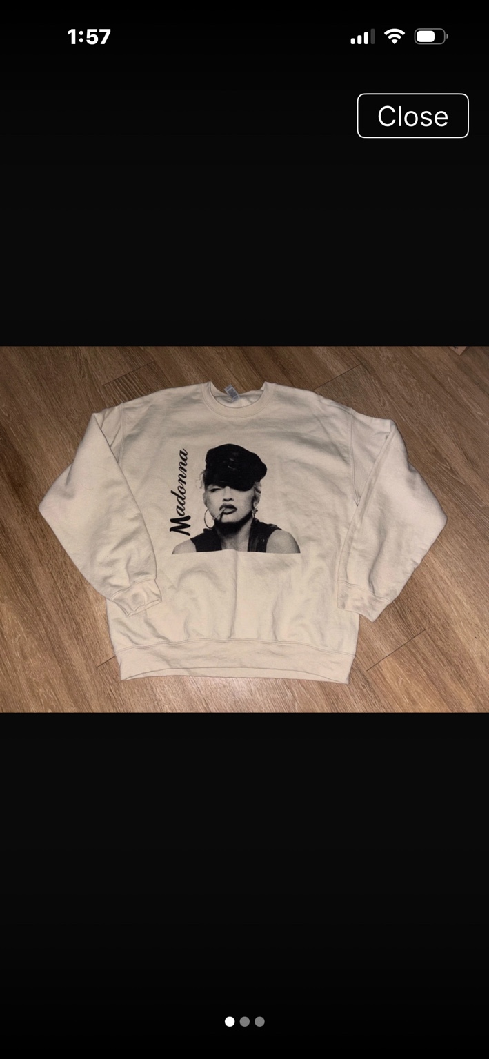 Cream graphic sweatshirt